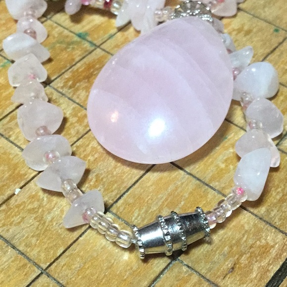 Semiprecious Stone Rose Quartz Crystal Pendant Necklace 17”L Barrel Roller Clasp - Picture 8 of 9